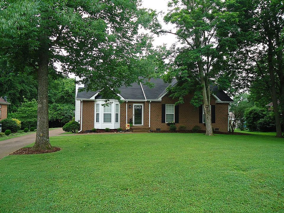 1st image of 181 Lakeside Park Dr