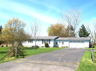 13717 Albion Eagle Harbor Rd, Albion, NY 14411