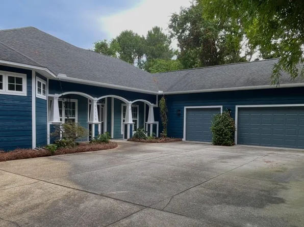 21116 S Lakeview Dr, Panama City Beach, FL 32413