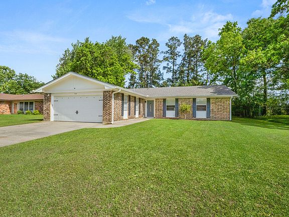 2nd image of 1010 Meadowbrook Dr