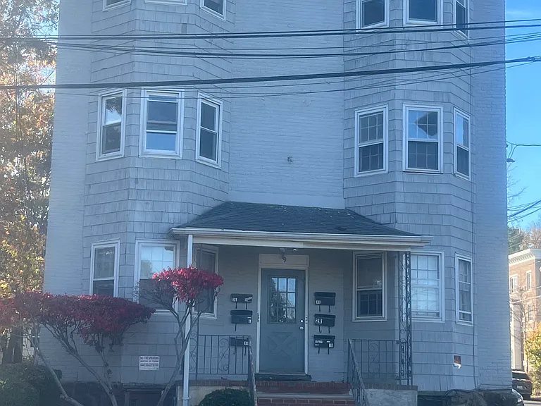 9 Cedar St #3L — Photo 11
