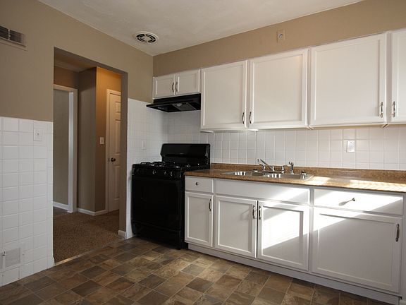 5th image of 8926 Marcella Ave
