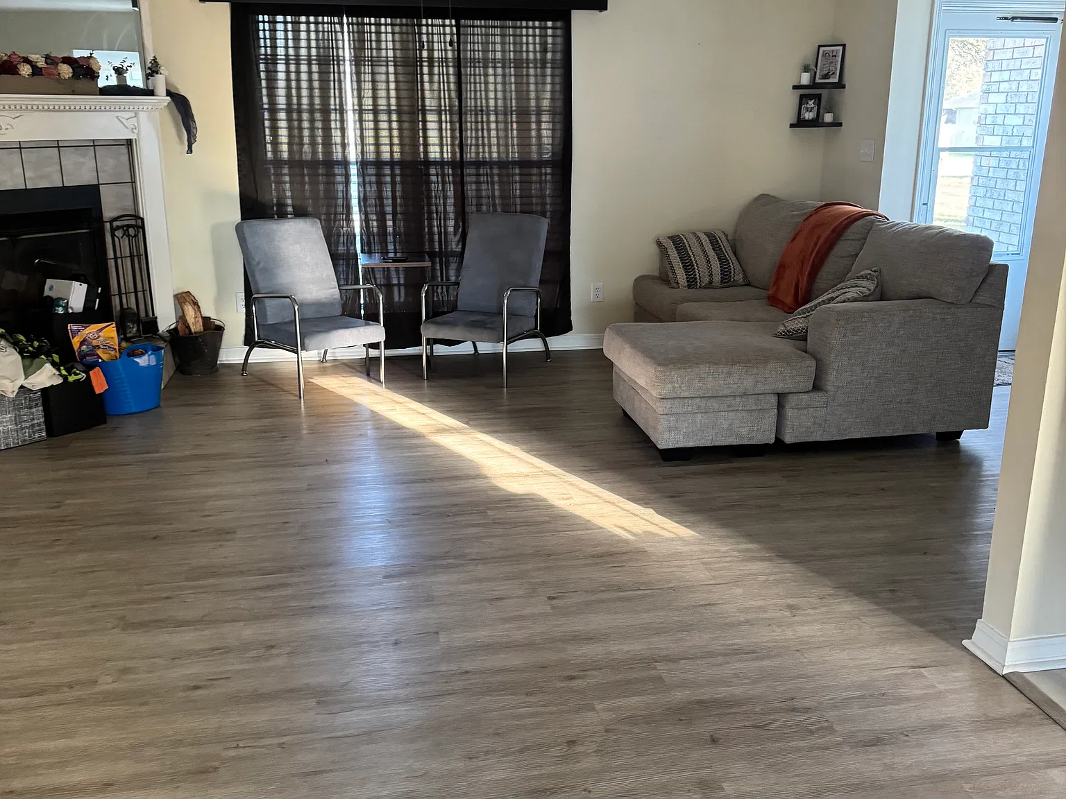 3 bed, 1409 sqft, $2,000 — Photo 3