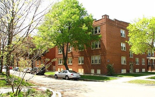 1st image of 4250 N Lamon Ave APT 1B