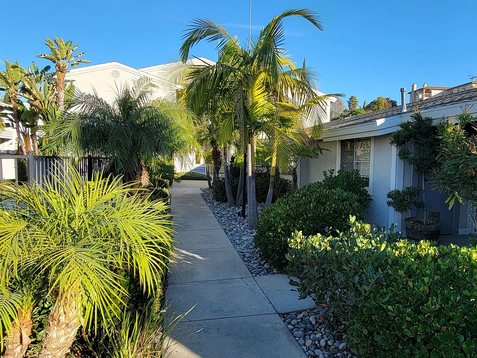 Presidio Villa Apartments — Photo 2