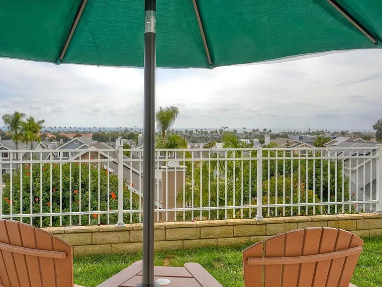6817 Watercourse Dr — Photo 30