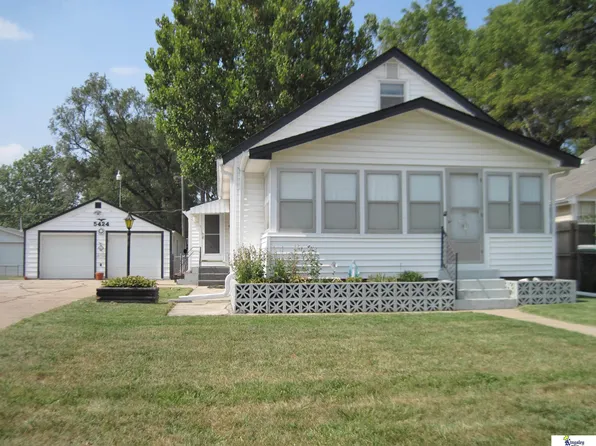 5424 S 48th Ave, Omaha, NE 68117