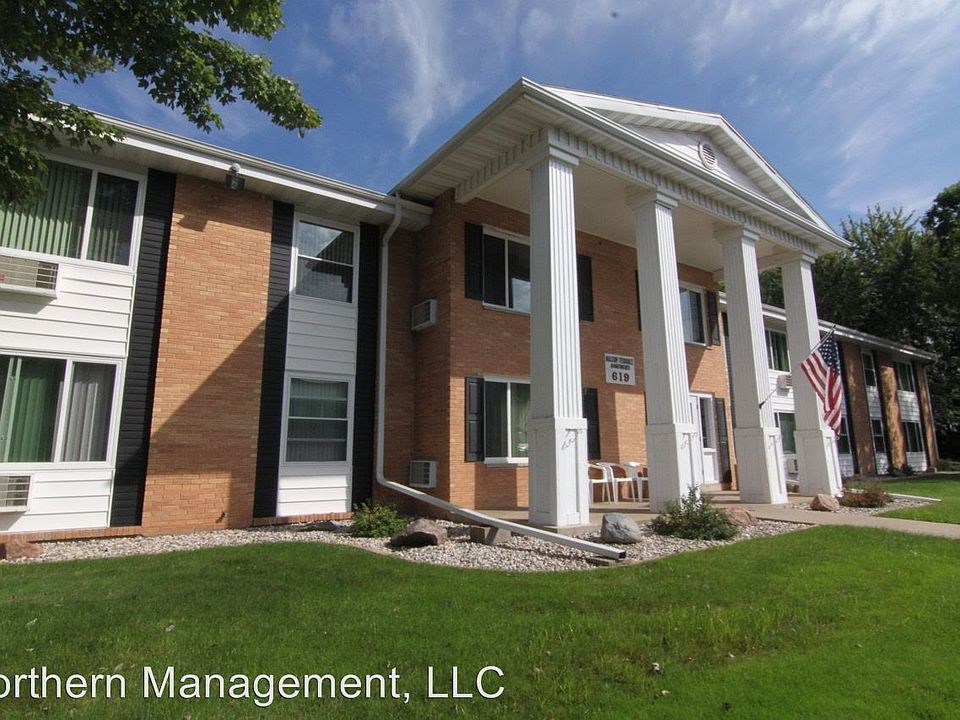 1st image of 619 Laurel Ct APT 107