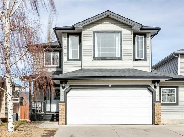 8 S Thorndale Close SE, Airdrie, AB T4A 2B9