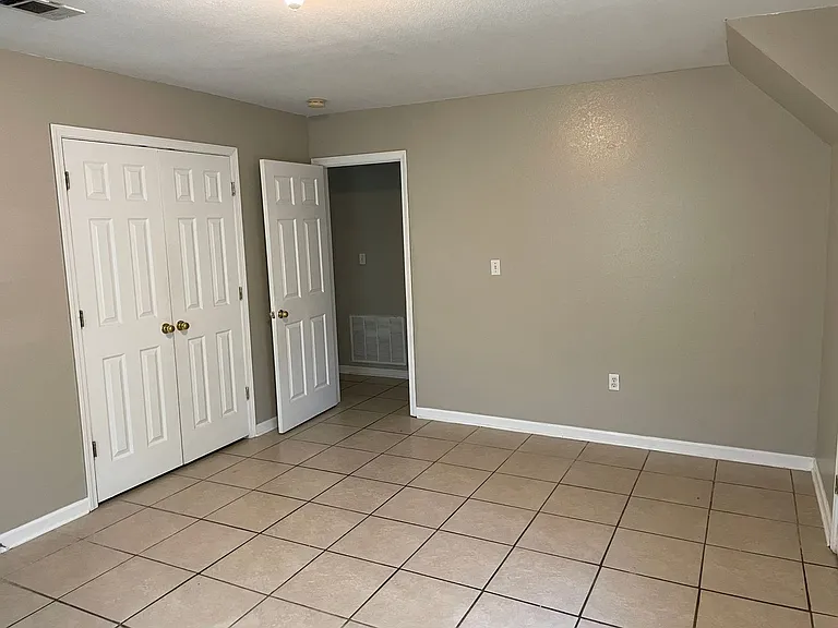 125 Cherry Ct — Photo 10
