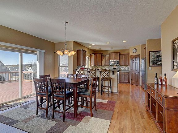 3rd image of 3962 Oakmont Trl