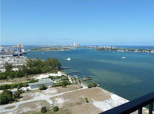 2nd image of 5600 N Flagler Dr APT 2306