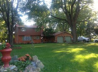 1484 E Social Row Rd, Dayton, OH 45458