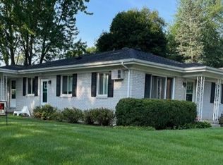 1562 Linden St, East Lansing, MI 48823