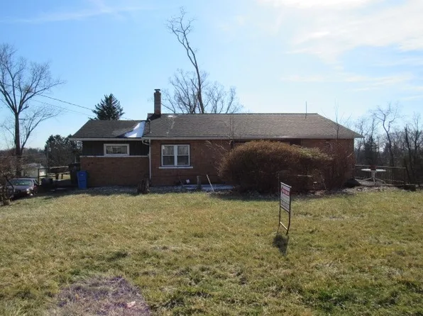 13208 Ridge Rd, Irwin, PA 15642