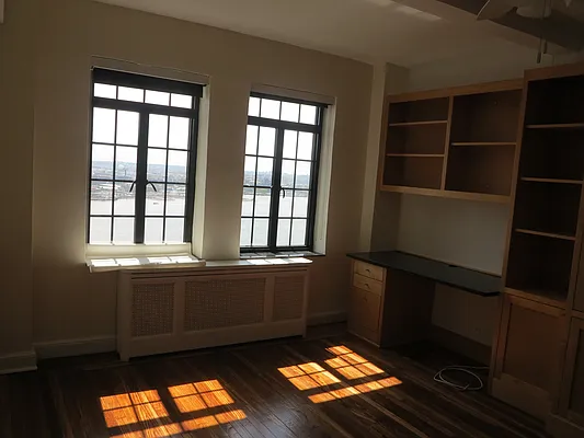 Rented by Target Realty Group | media 27