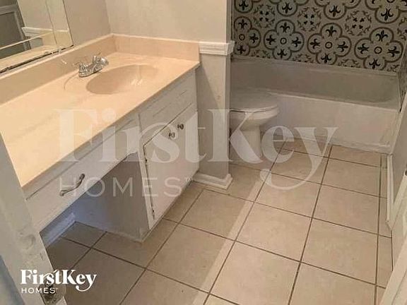 5th image of 1478 Spruce Ridge Way