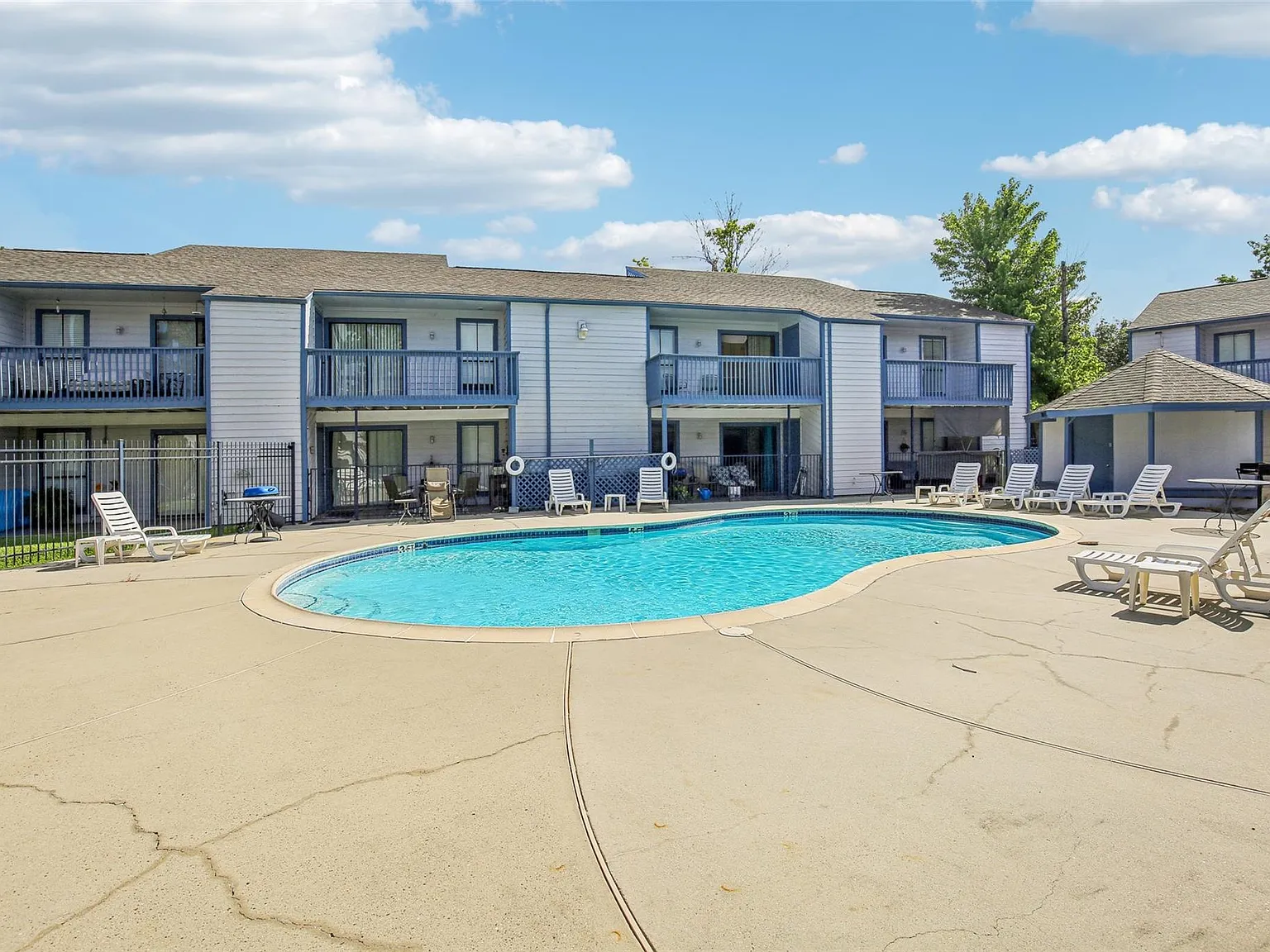 1 bed, 1.0 bath, 521 sqft, $959 — Photo 4