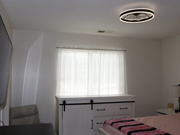 528 Dylan Dr — Photo 10