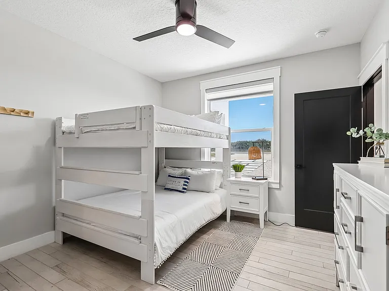 1329 N Ocean Shore Blvd — Photo 30