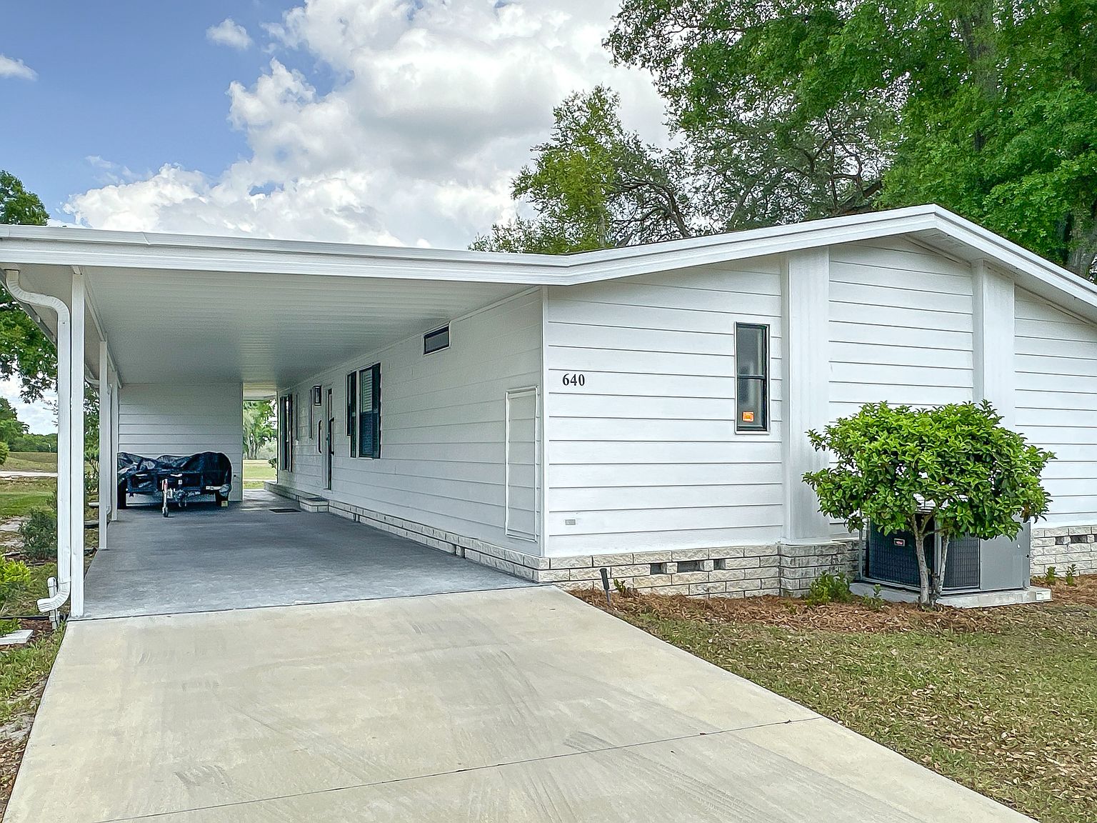 640 Cedar Ln #469