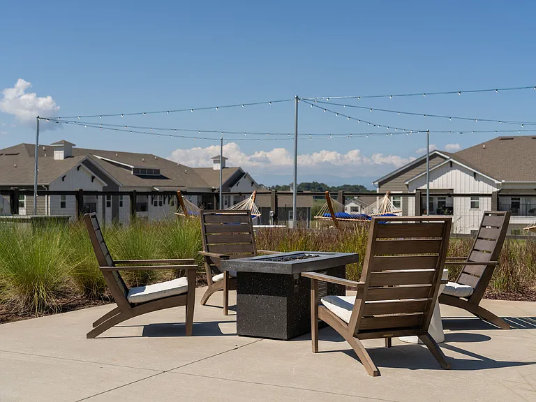 Murphy s Farm Apartments — Photo 22