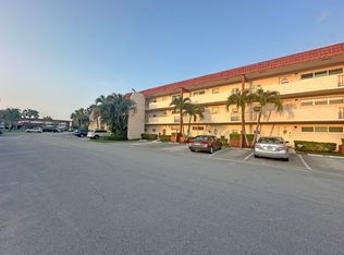 8980 S Hollybrook Blvd APT 210, Hollywood, FL 33025