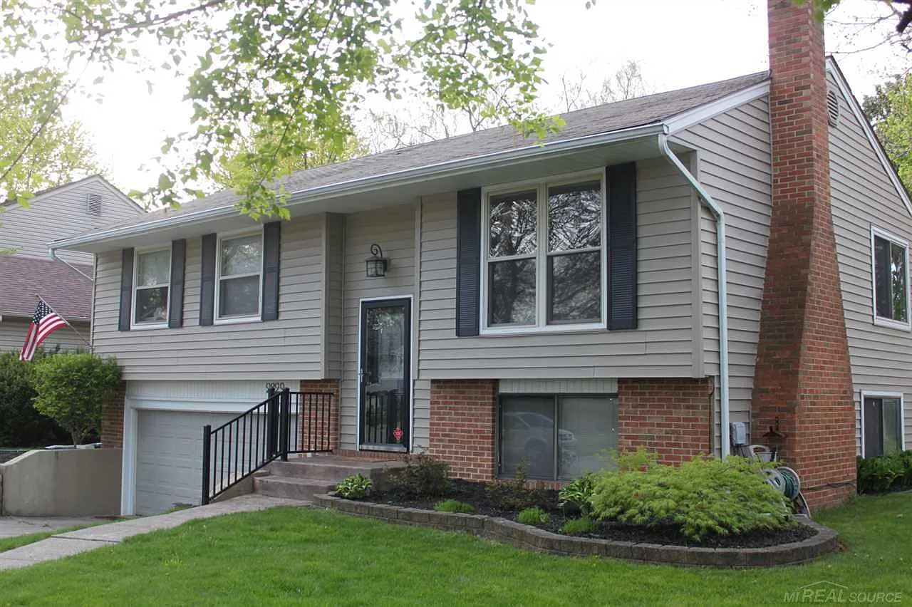 2829 Majestic Ct photo 1