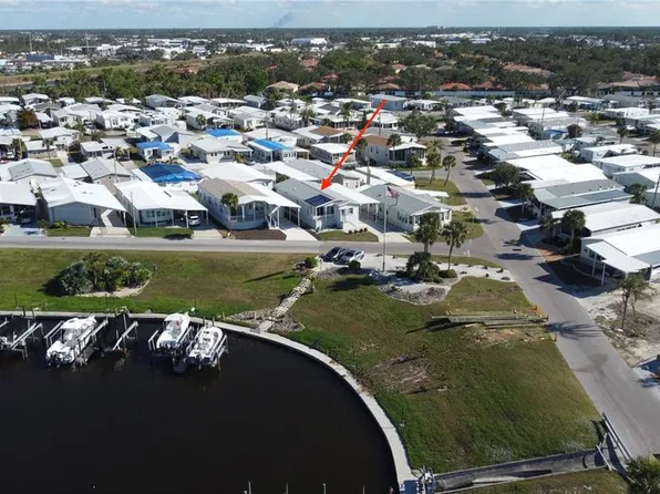 811 S WATERWAY, VENICE, FL 34285