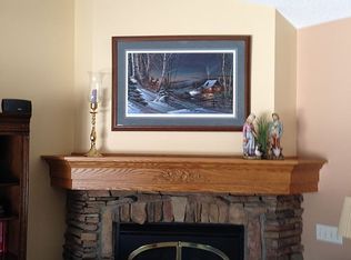 3296 Larchwood Dr, Port Huron, MI 48060