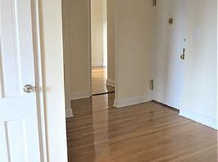 72-38 113th St #6L, Forest Hills, NY 11375