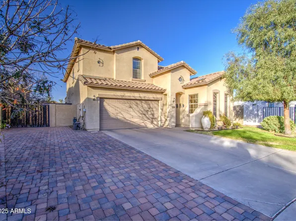 7010 S SAN JACINTO Court, Gilbert, AZ 85298