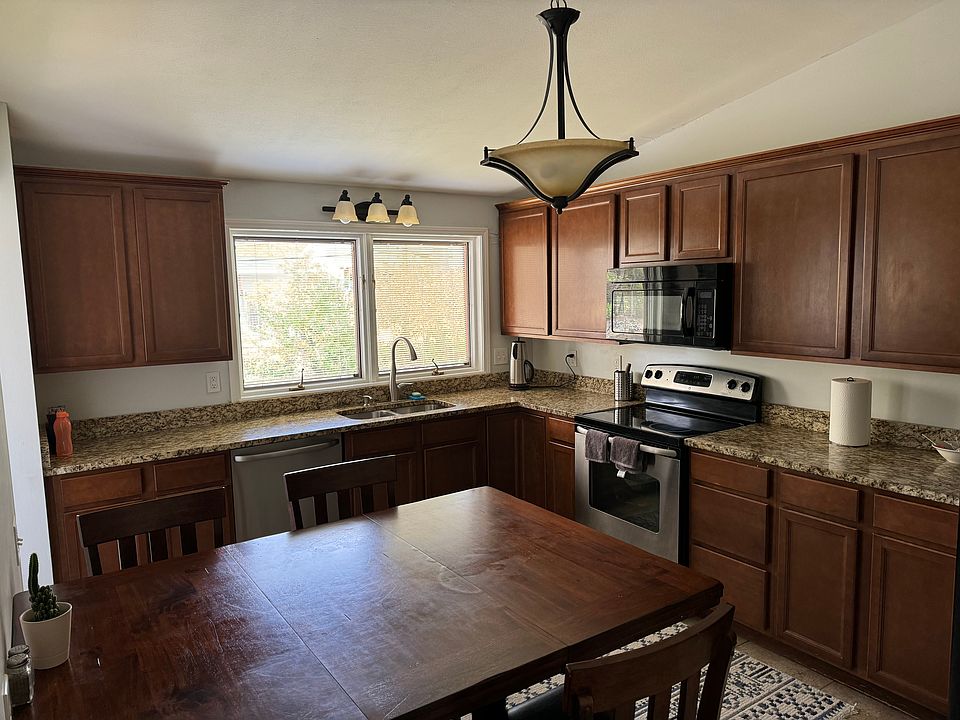 1st image of 344 Norwood Cir