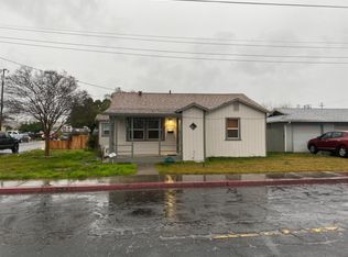 203 W J St, Oakdale, CA 95361