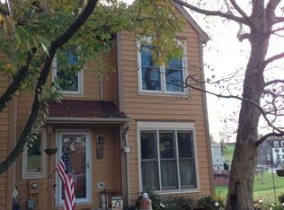 6608 Beach Dr, New Market, MD 21774