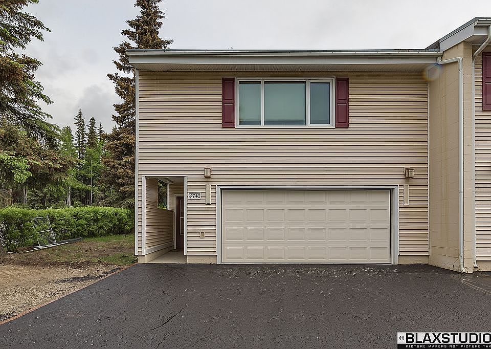 1st image of 4740 Glasgow Dr