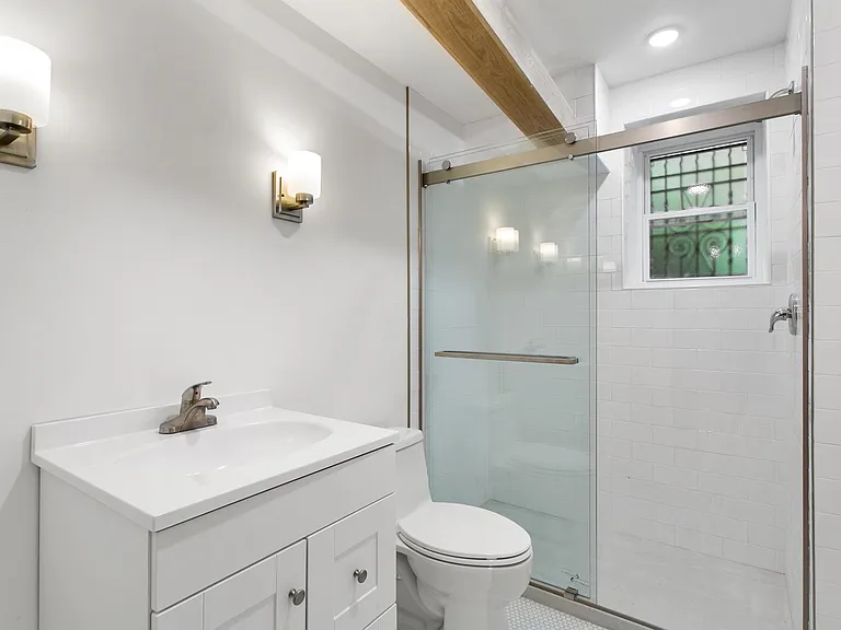 110 Summit Ave #G — Photo 20