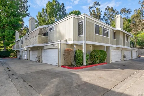 22127 Burbank Blvd #7 Photo 1 22127 Burbank Blvd #7 Photo 1