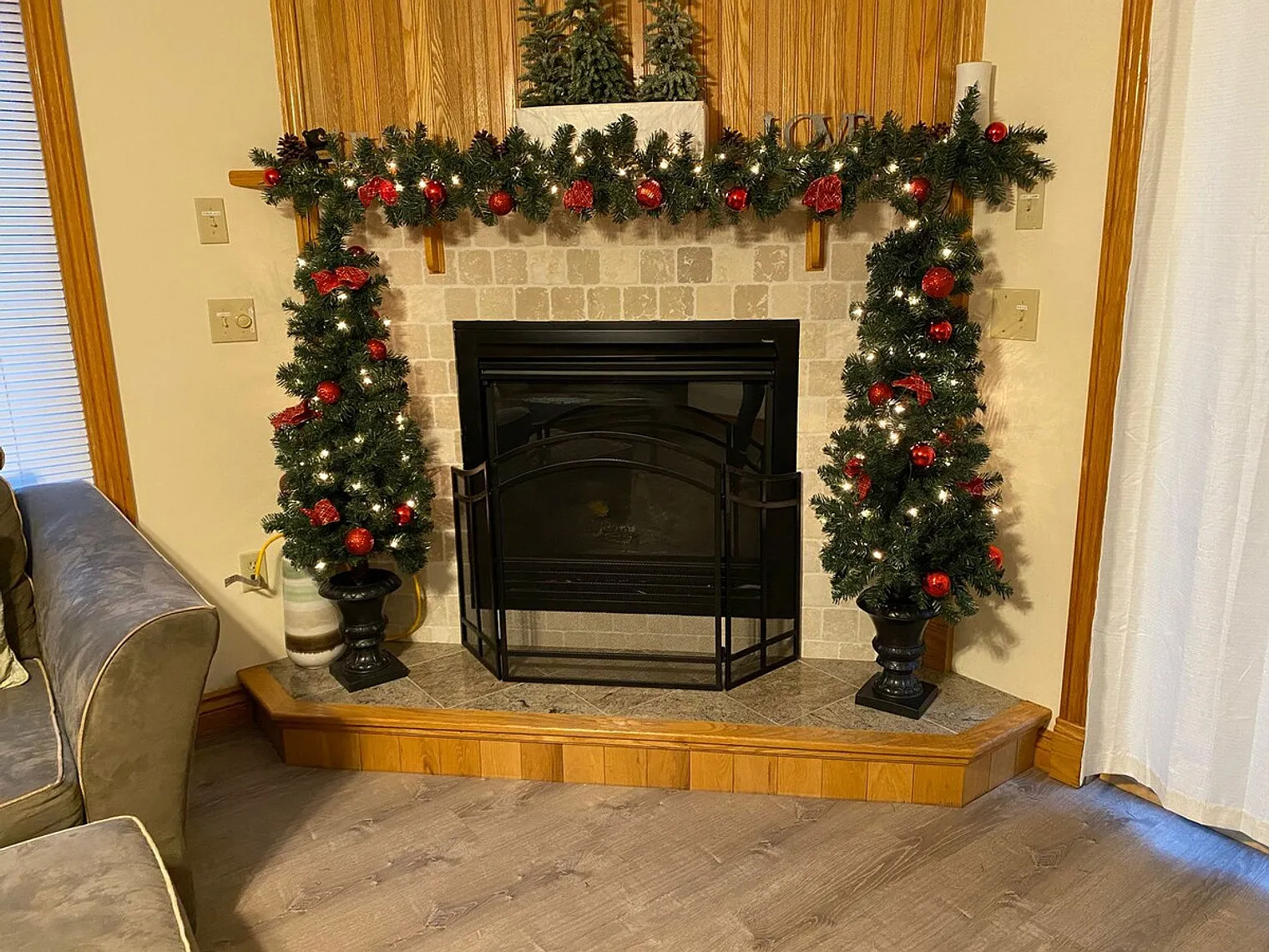 3 bed, 2.0 bath, $7,203 — Photo 3
