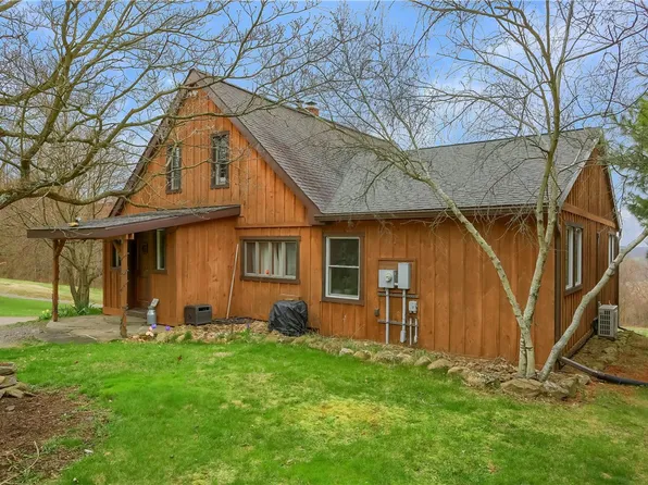 237 Cordak Dr, Darlington, PA 16115