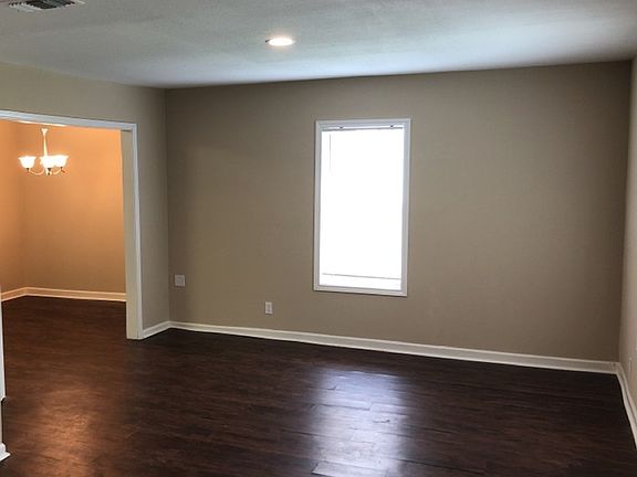 5th image of 3118 Nita St