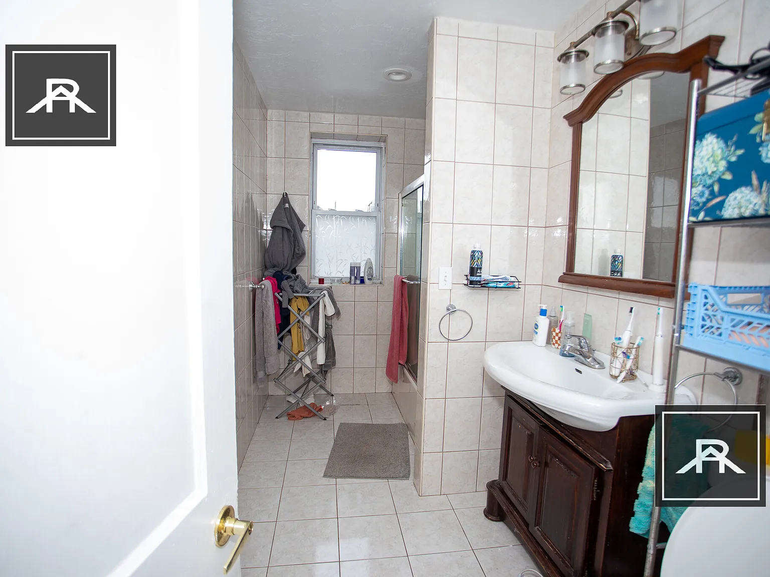 4 bed, 2.0 bath, 1300 sqft, $6,500 — Photo 4