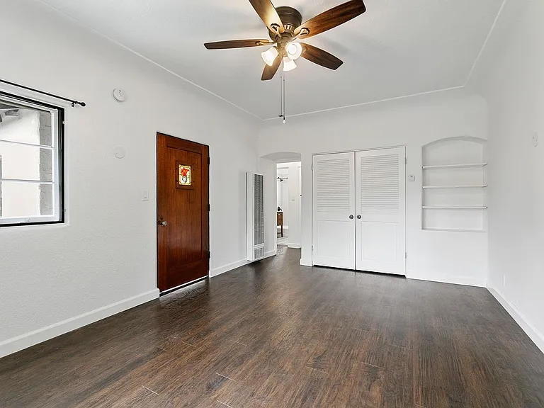 2055 E. 3rd St , Long Beach, CA, 90814 — Photo 15