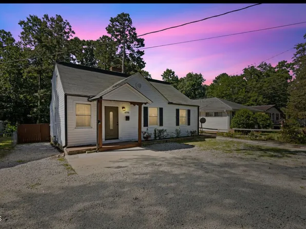 606 E Club Blvd, Durham, NC 27704