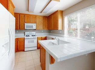 832 Syracuse Dr, Vacaville, CA