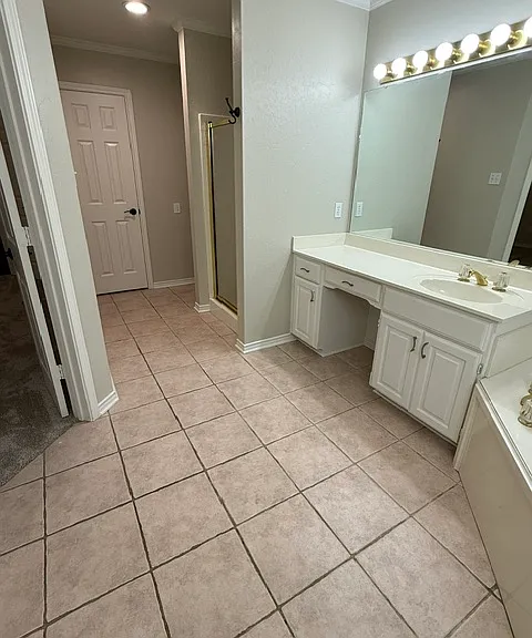 3203 Acacia Dr — Photo 14