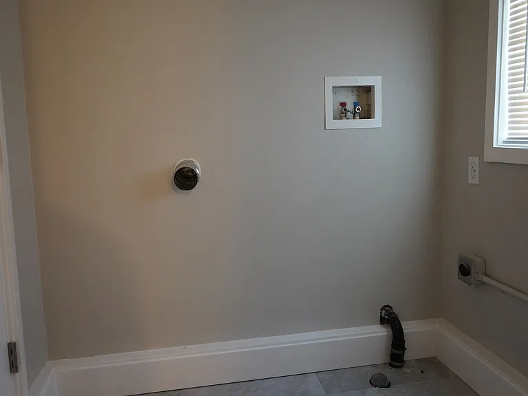 1500 W St — Photo 7
