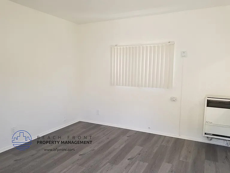 2305 Lemon Ave — Photo 9