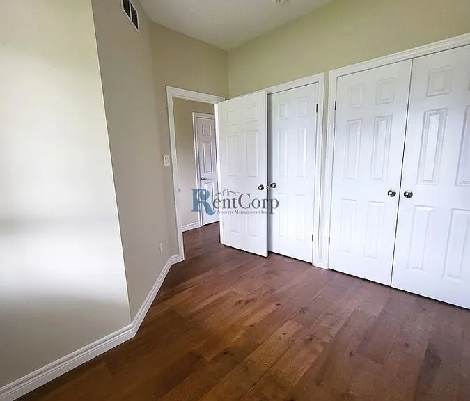 92 Thomas St #1 — Photo 4