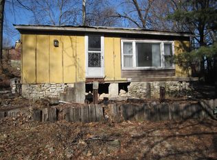 520 S Overton Ave, Independence, MO 64053